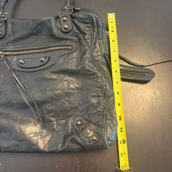 Balenciaga Velo City Black Leather Shoulder Tote Bag - Picture 13 of 15